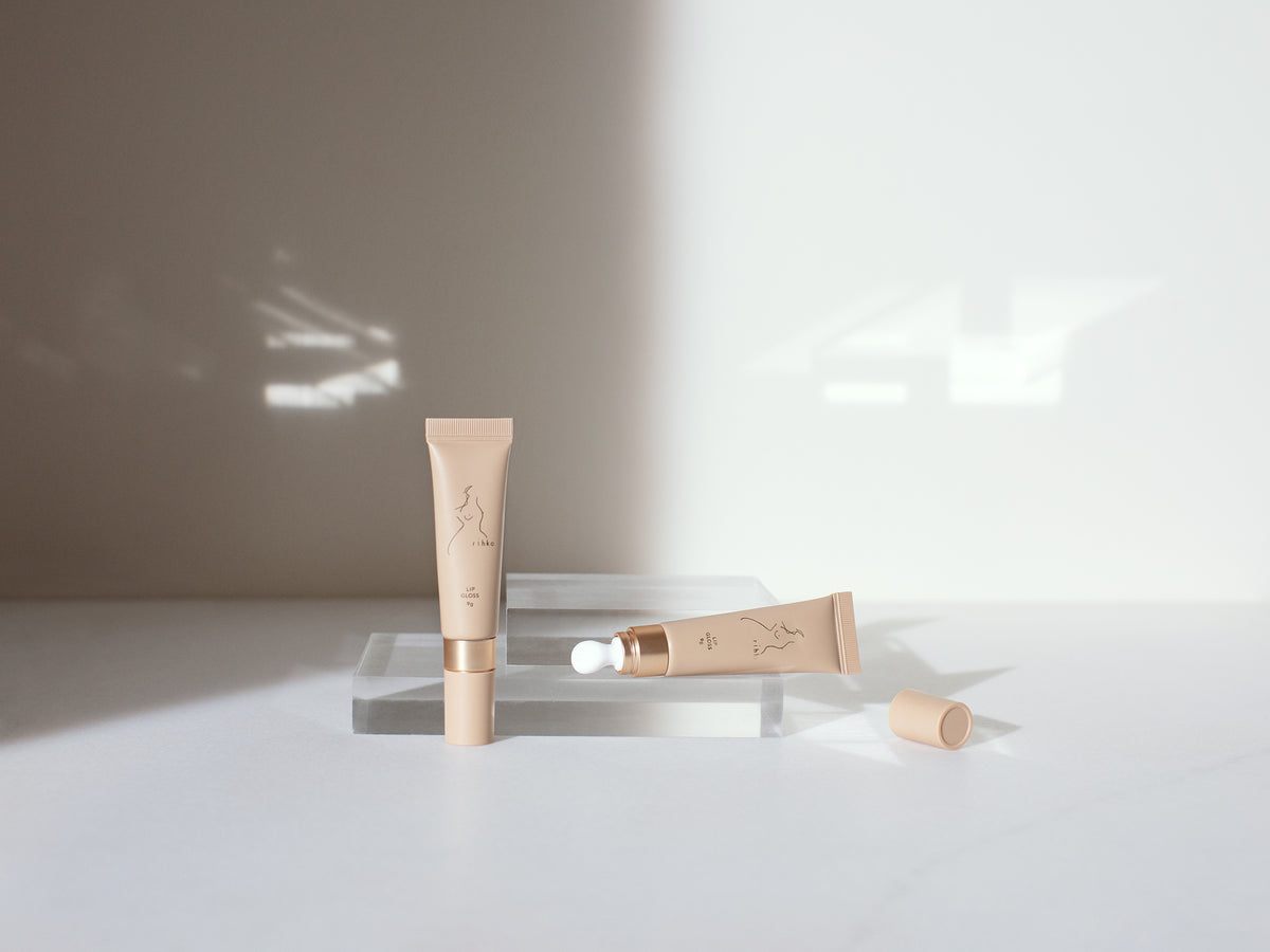 新製品】さりげないのに色っぽい。rihkaからlip gloss2色が新登場。7/7