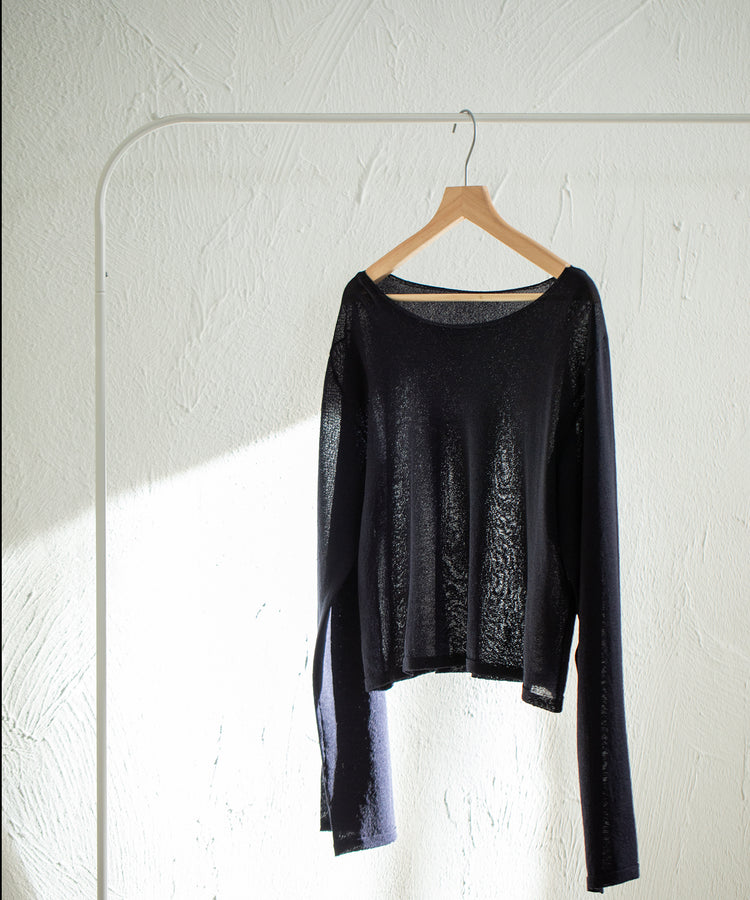 sheer knit pull over / lens