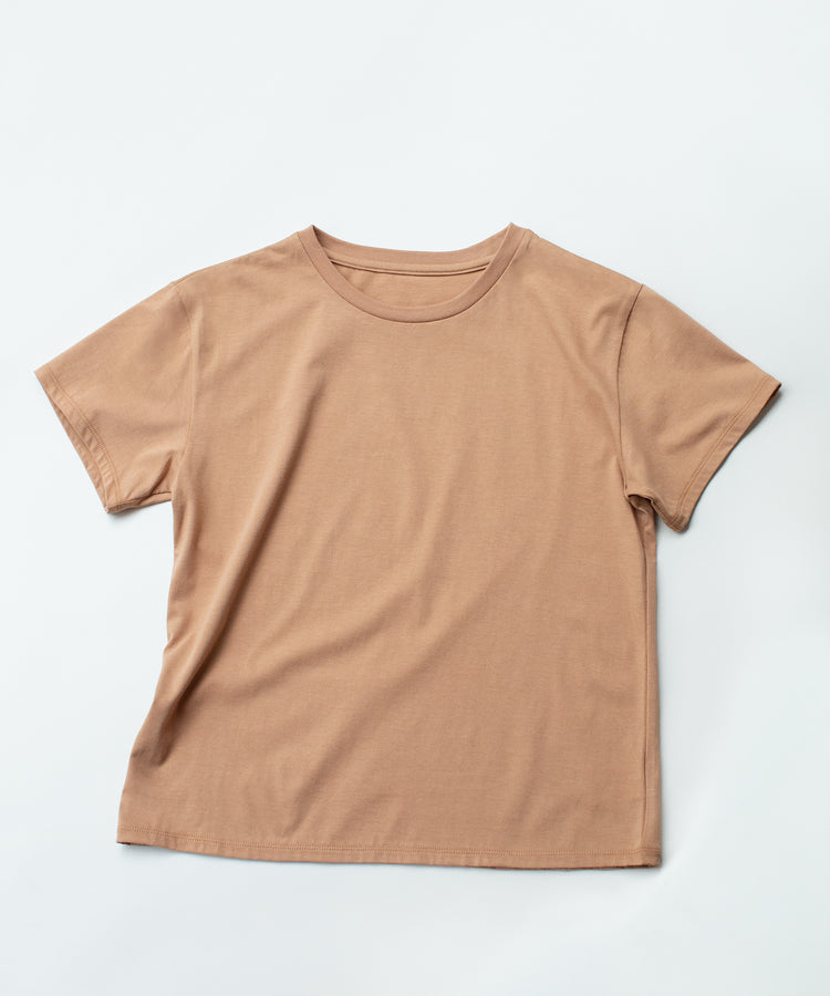 T shirt / bare