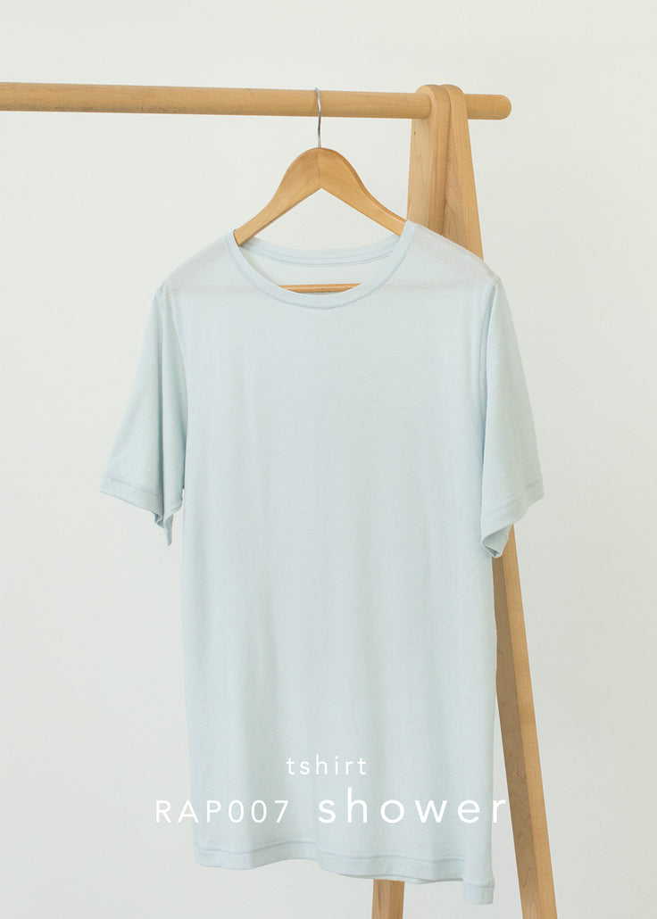 shower / Tshirt