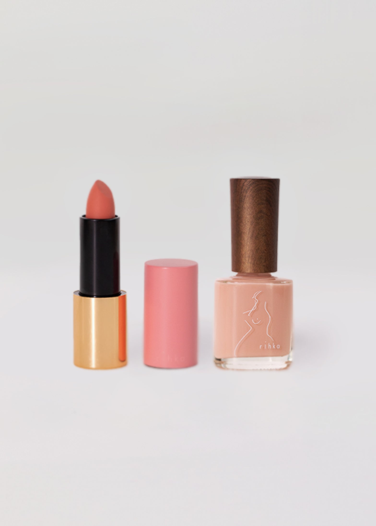 rihka リップグロス2本/ネイル　巾着付き 試してみた】rihka rihka リップグロスの人気色・イエベブルベ別